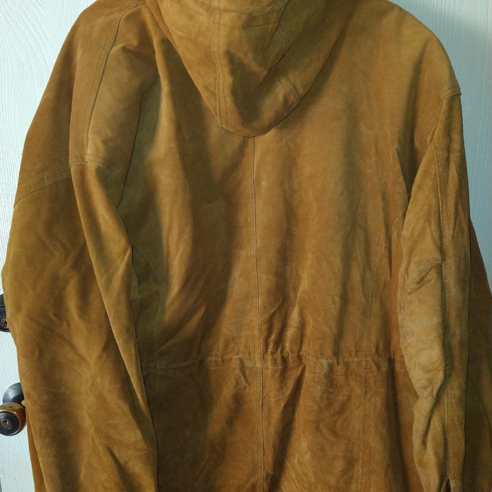 Suede coat - Picture 3 of 3